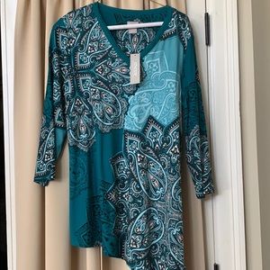 NWT Chico’s Green paisley pattern shirt